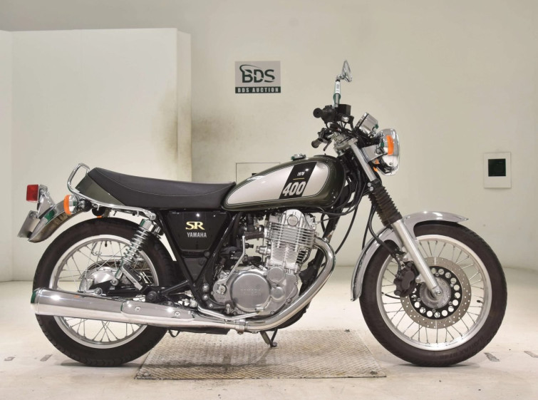 Мотоцикл Yamaha SR400 з пробігом 8062 km
