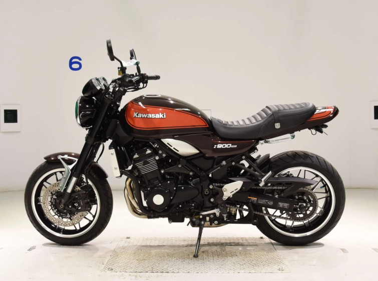Мотоцикл Kawasaki Z900RS с пробегом 37648 km
