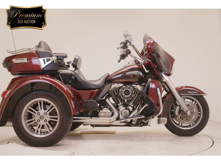 Мотоцикл HD TRI GLIDE ULTRA CLASSIC FLHTCUTG1690 с пробегом 35548 km