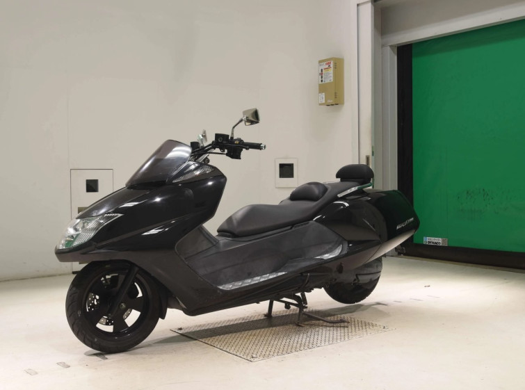 Мотоцикл Yamaha MAXAM250 з пробігом 2728 km