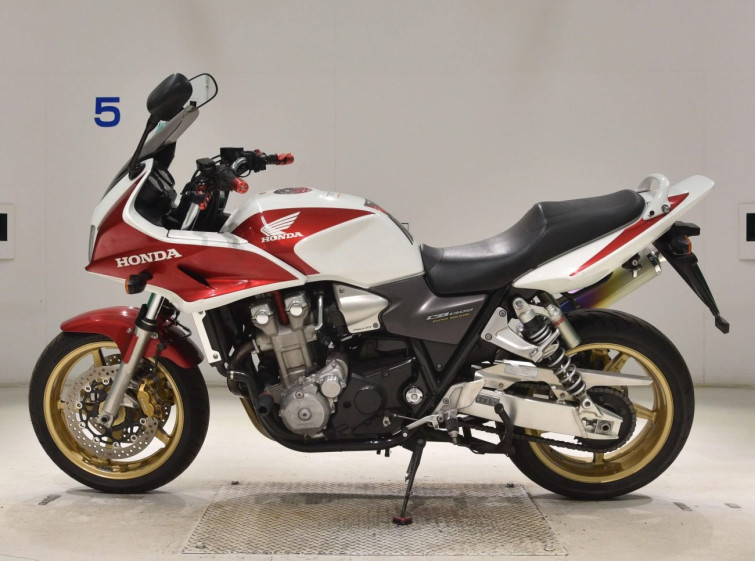 Мотоцикл Honda CB1300SF BOLDOR с пробегом 110485 km