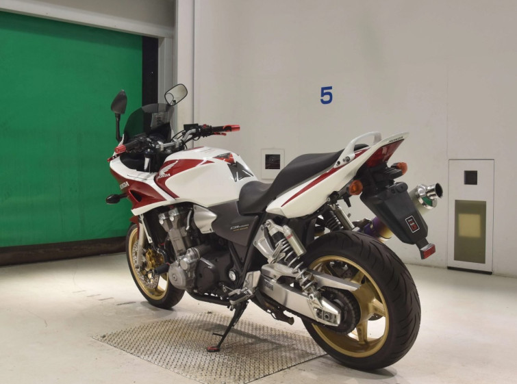 Мотоцикл Honda CB1300SF BOLDOR с пробегом 110485 km