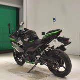 Мотоцикл Kawasaki NINJA400 з пробігом 4107 km