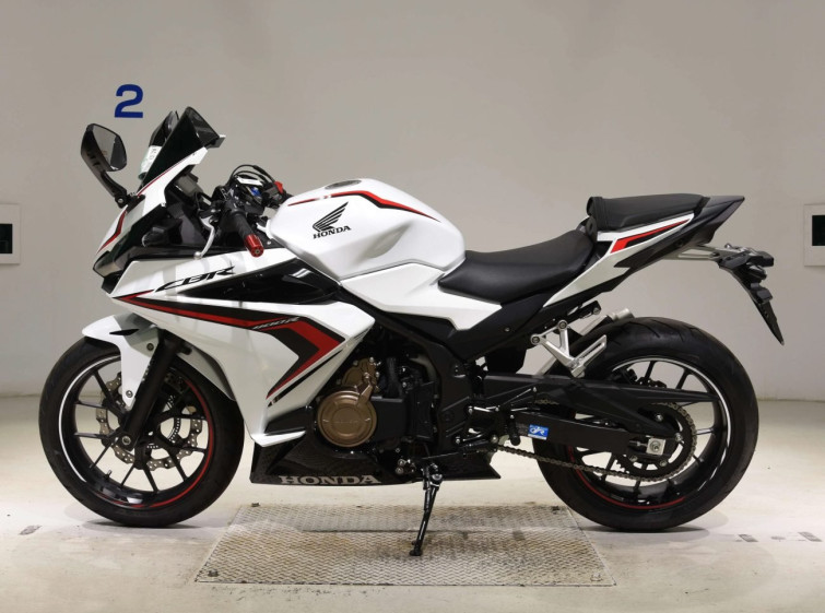 Мотоцикл Honda CBR400RA з пробігом 10687 km