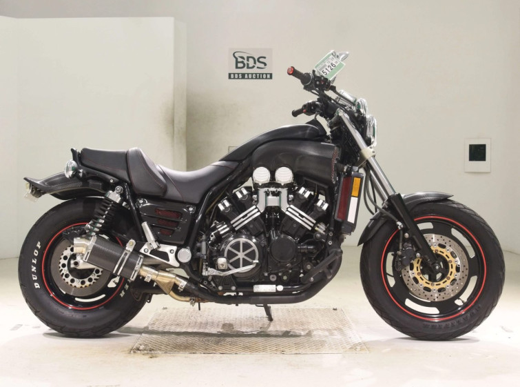 Мотоцикл Yamaha V-MAX1200 з пробігом 27395 km