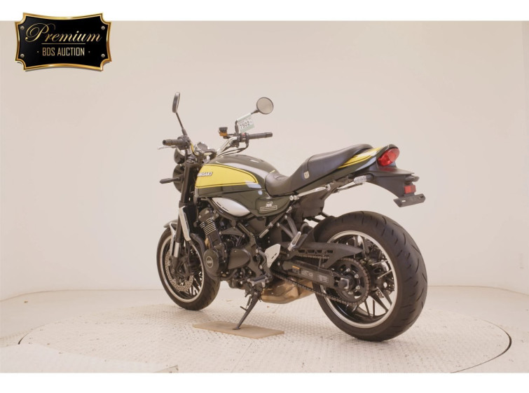 Мотоцикл Kawasaki Z900RS з пробігом 9682 km