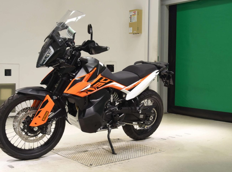 Мотоцикл KTM 790 ADVENTURE з пробігом 1 km