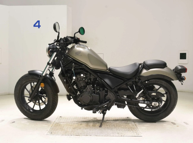 Мотоцикл Honda REBEL CMX500 с пробегом 14657 km