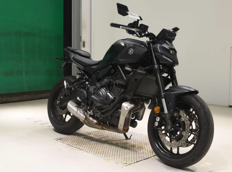 Мотоцикл Yamaha MT-07 с пробегом 6412 km
