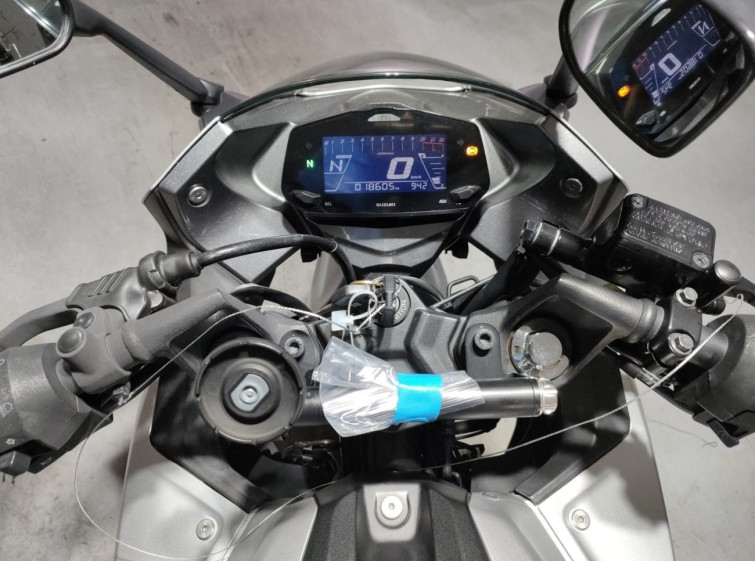 Мотоцикл Suzuki GIXXER250SF с пробегом 18605 km