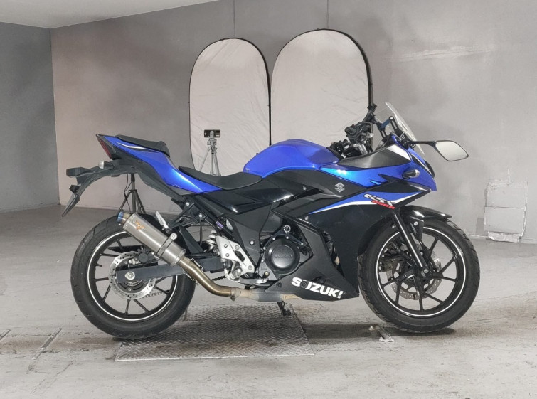 Мотоцикл Suzuki GSX250R з пробігом 29963 km