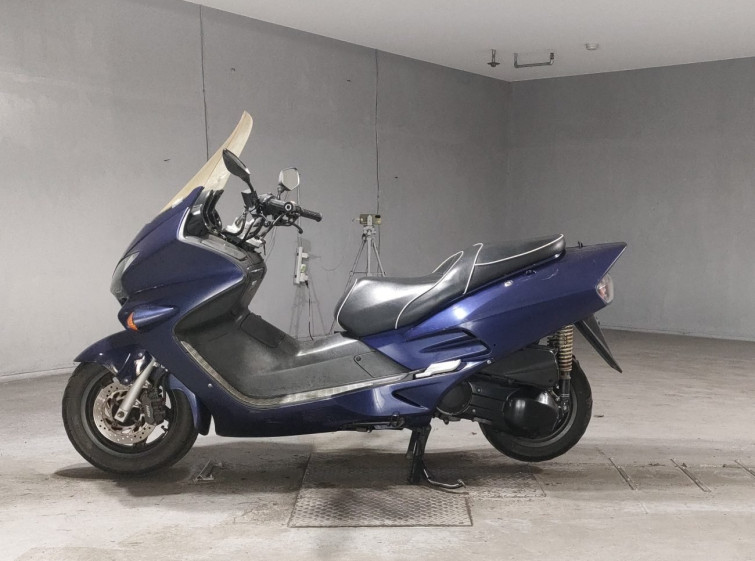 Мотоцикл Honda FORZA з пробігом 43844 km