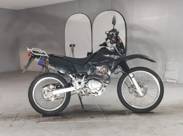 Мотоцикл Honda XR230 с пробегом 11918 km