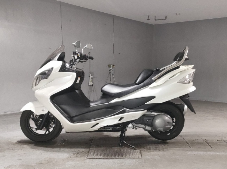 Мотоцикл Suzuki SKYWAVE 250S с пробегом 23328 km