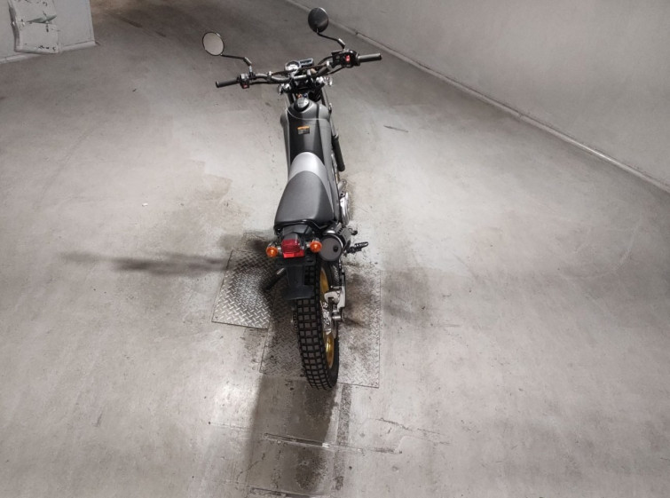 Мотоцикл Yamaha TRICKER с пробегом 9600 km