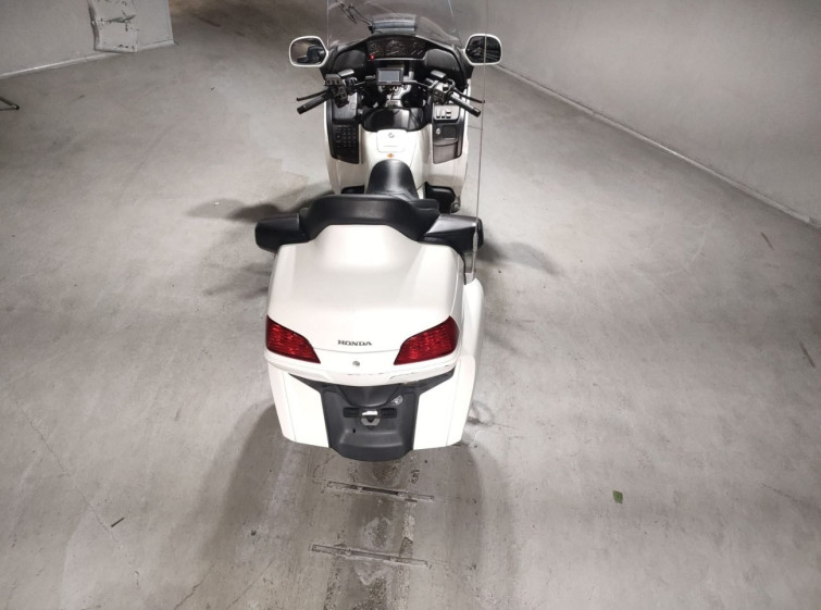 Мотоцикл Honda GL1800 с пробегом 16139 km