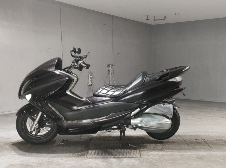 Мотоцикл Yamaha MAJESTY250 с пробегом 22328 km