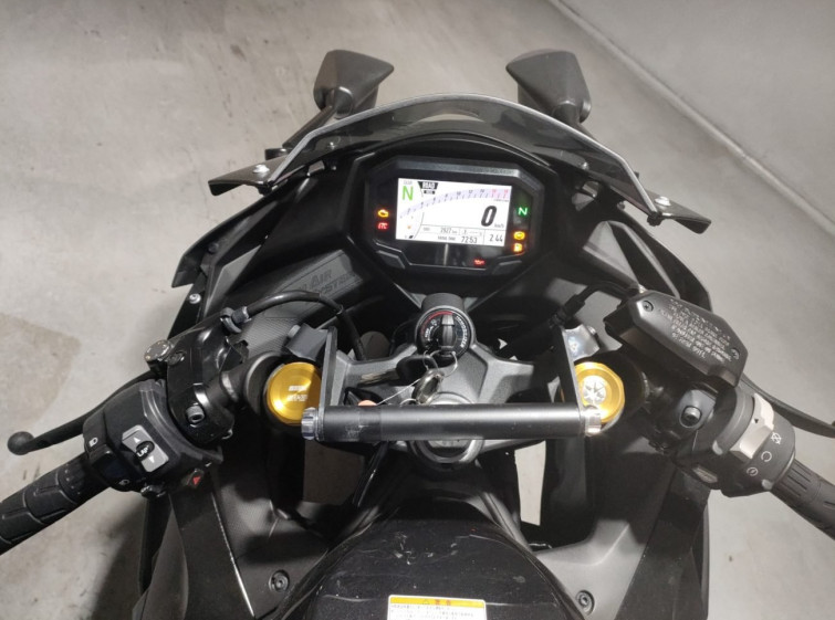 Мотоцикл Kawasaki NINJA ZX-4R SE с пробегом 2926 km