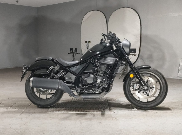 Мотоцикл Honda REBEL CMX1100 з пробігом 11347 km