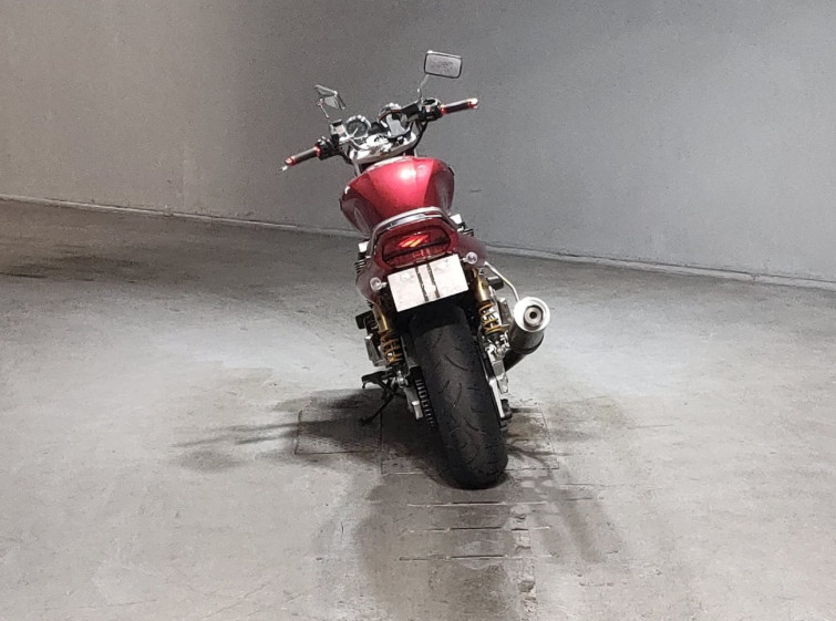 Мотоцикл Yamaha XJR1300