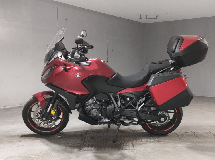 Мотоцикл Honda NT1100 с пробегом 6018 km