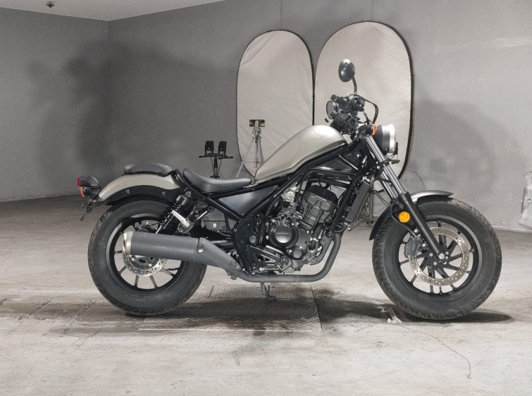 Мотоцикл Honda REBEL CMX250 з пробігом 496 km