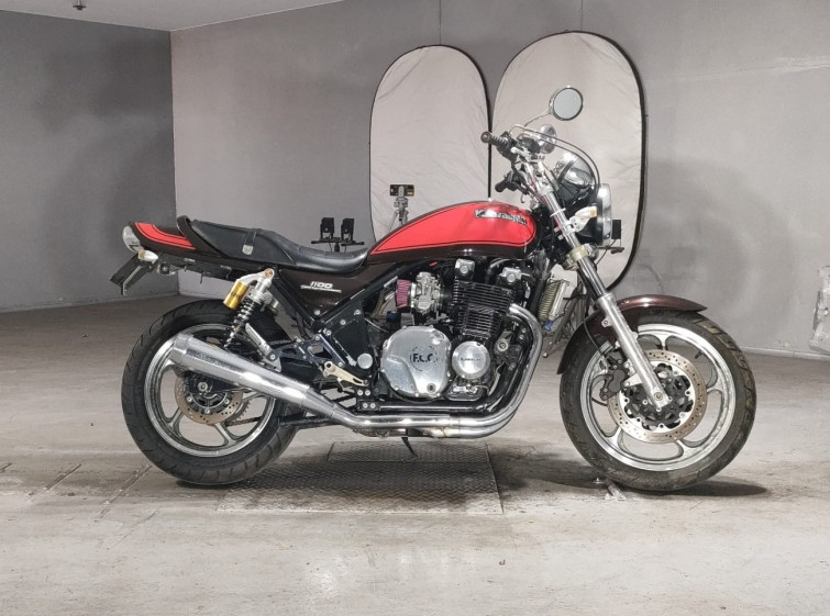 Мотоцикл Kawasaki ZEFAR 1100 с пробегом 19009 km