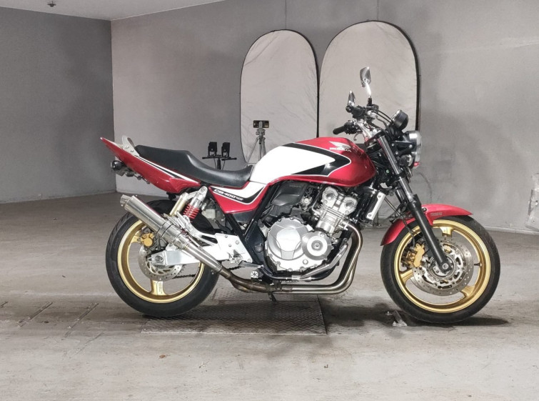 Мотоцикл Honda CB400SFV с пробегом 55250 km