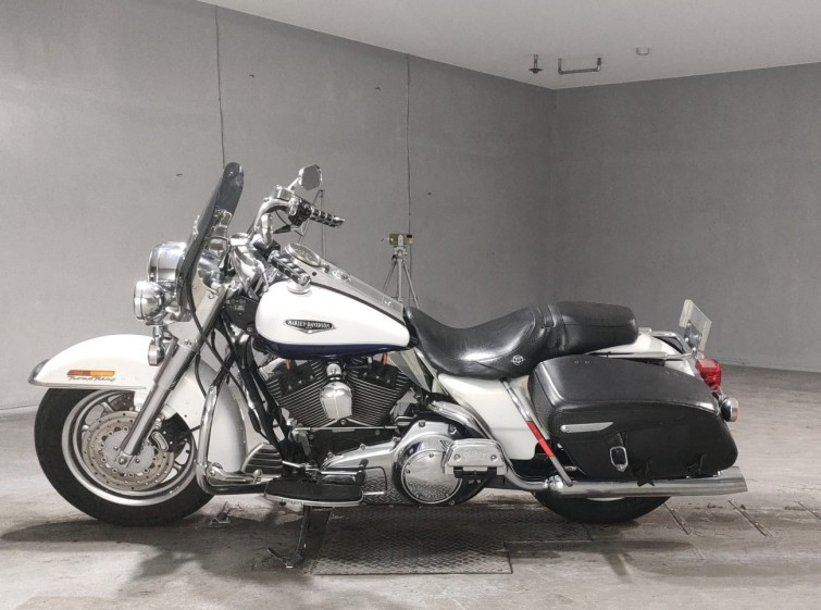 Мотоцикл HD ROAD KING FLHRC1580 с пробегом 75207 km