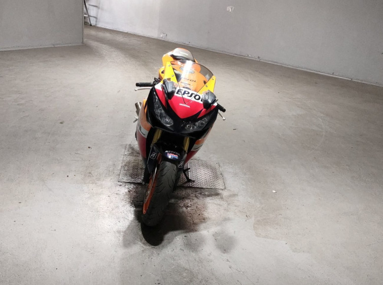 Мотоцикл Honda CBR1000RR с пробегом 6291 km