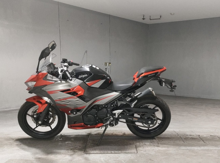 Мотоцикл Kawasaki NINJA400 з пробігом 25082 km