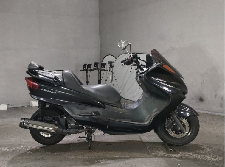 Мотоцикл Yamaha MAJESTY250 с пробегом 14362 km