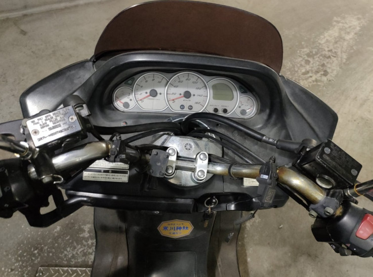 Мотоцикл Yamaha MAJESTY250 с пробегом 14362 km
