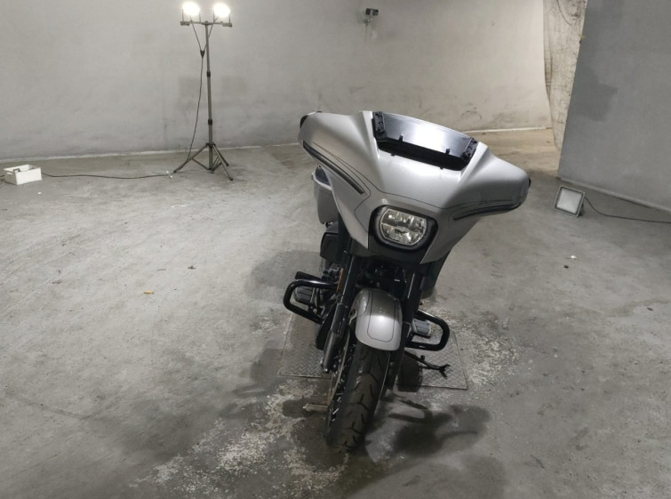 Мотоцикл HD FLHXSE1920 CVO с пробегом 51 km