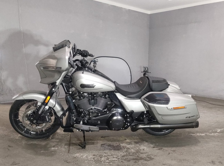 Мотоцикл HD FLHXSE1920 CVO с пробегом 51 km