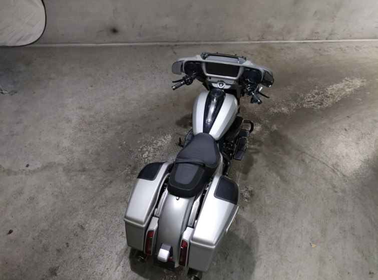 Мотоцикл HD FLHXSE1920 CVO с пробегом 51 km