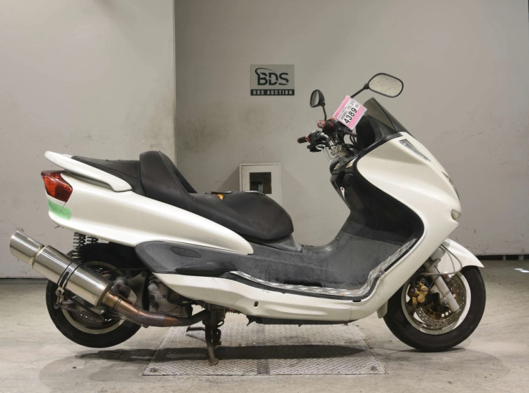Мотоцикл Yamaha MAJESTY250 з пробігом 48496 km