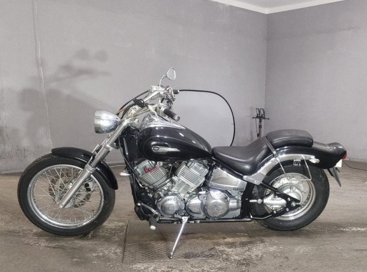 Мотоцикл Yamaha DRAGSTAR XVS400 с пробегом 4272 km