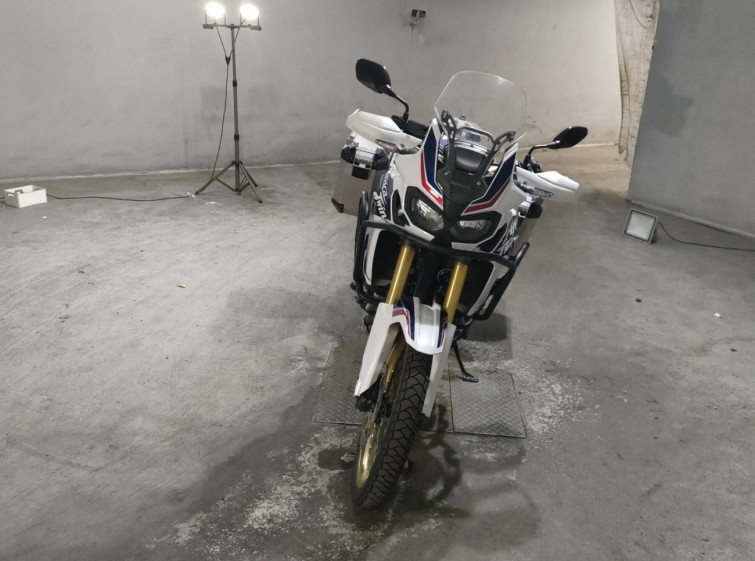 Мотоцикл Honda AFRICATWIN CRF1000L з пробігом 60087 km