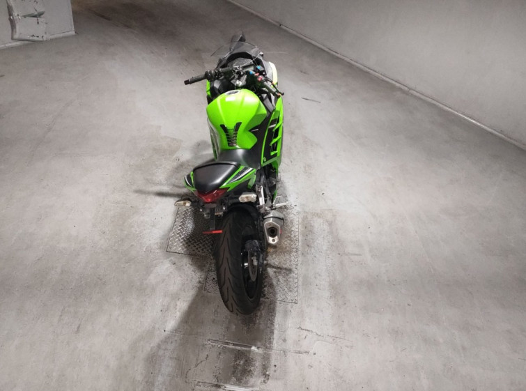 Мотоцикл Kawasaki NINJA250 с пробегом 33687 km