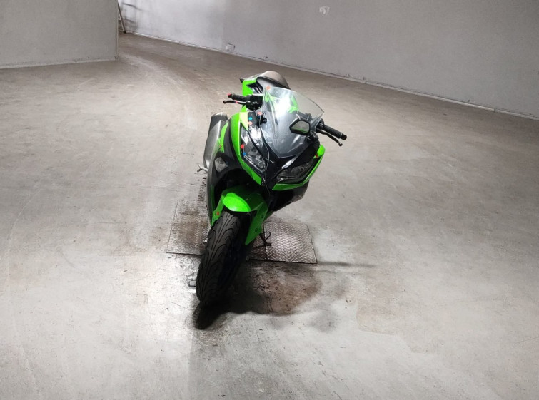 Мотоцикл Kawasaki NINJA250 с пробегом 33687 km