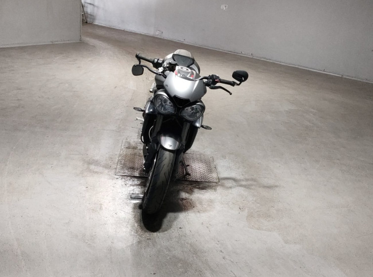 Мотоцикл Triumph STREET TRIPLE RS