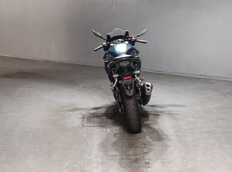 Мотоцикл Honda CBR400R с пробегом 43223 km