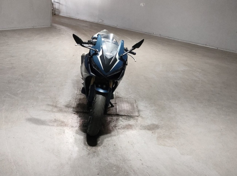 Мотоцикл Honda CBR400R с пробегом 43223 km