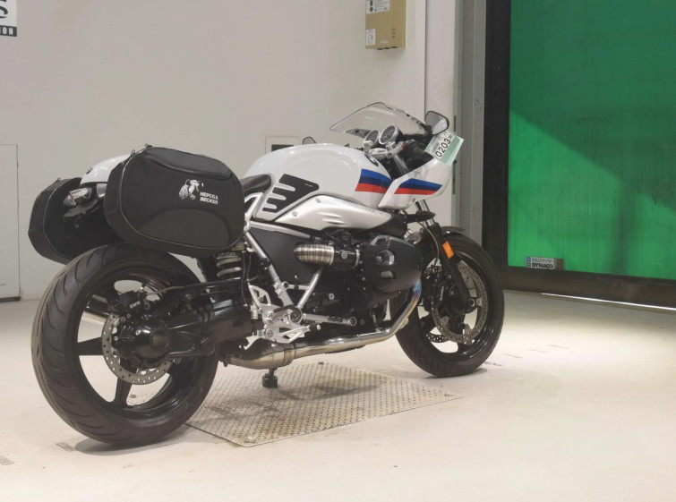 Мотоцикл BMW R NINE T RACER з пробігом 14754 km