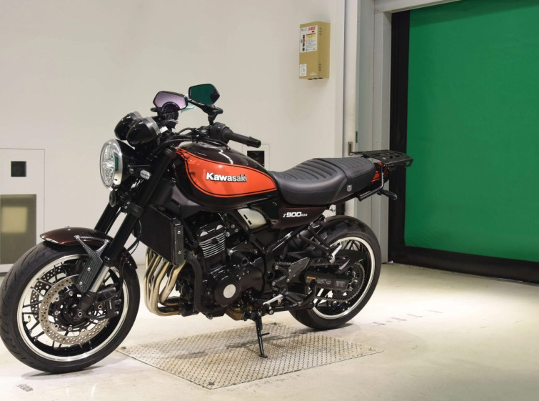 Мотоцикл Kawasaki Z900RS с пробегом 12323 km