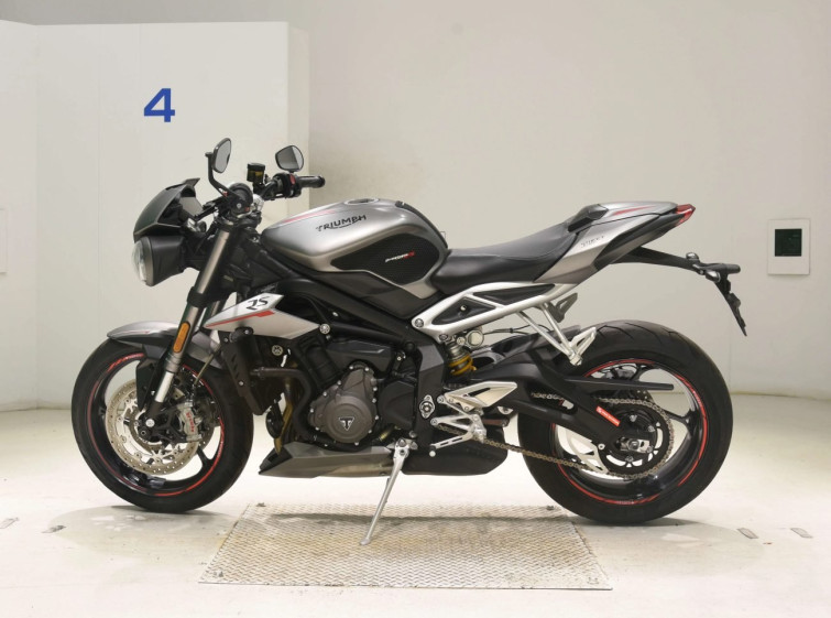 Мотоцикл Triumph STREET TRIPLE RS с пробегом 10119 km