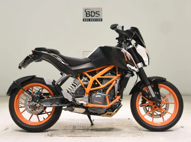 Мотоцикл KTM 390 DUKE з пробігом 14659 km