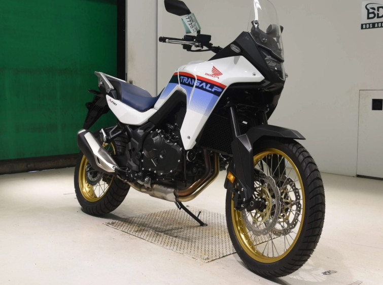 Мотоцикл Honda XL750TRANSALP