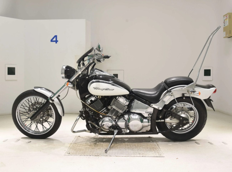 Мотоцикл Yamaha DRAGSTAR XVS400 с пробегом 21958 km